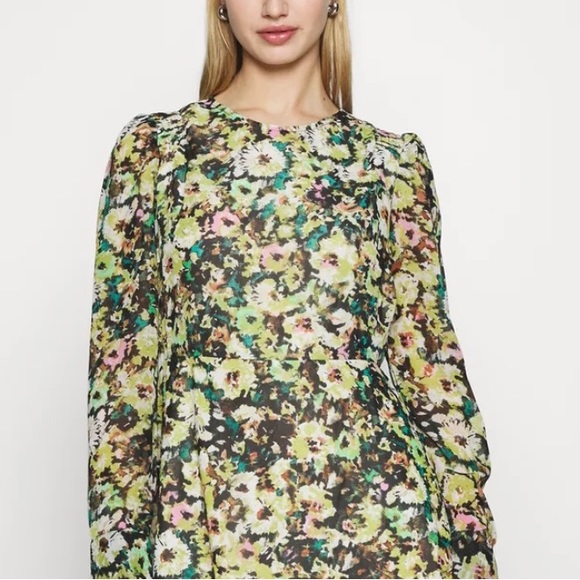 Womens Vero Moda mini skater floral dress sz L - Picture 3 of 12